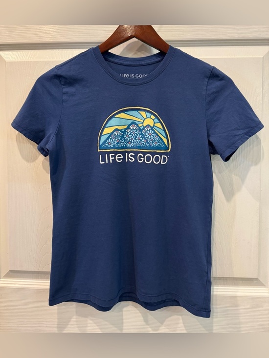 Life Is Good Tops - Life Is Good Short Sleeve Blue T-shirt  Women’s Size XS Mountains Sunrise